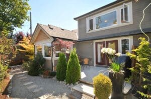exterior shot of a home in Sidney BC, Heron View Cottage vacation rental 